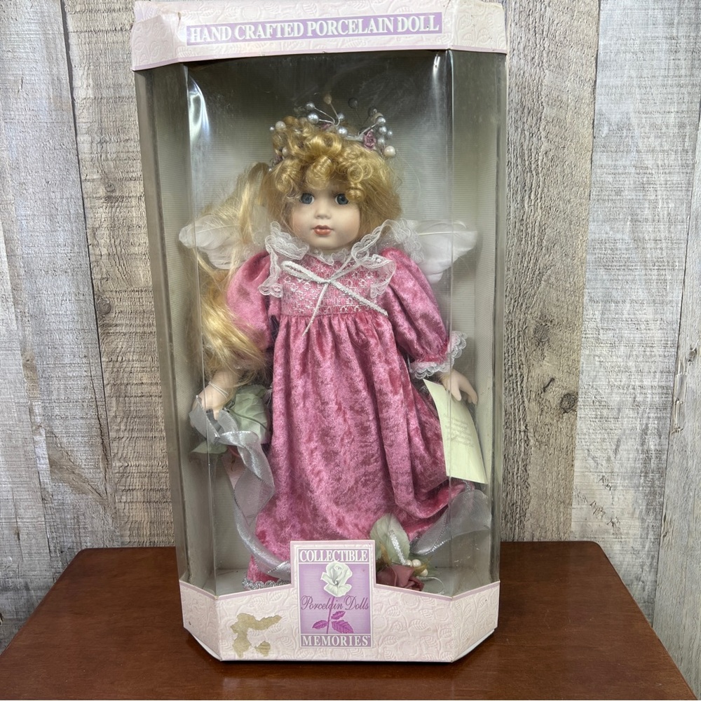 Hand Crafted Porcelain Doll Collectible Memories Limited Collectors Edit…